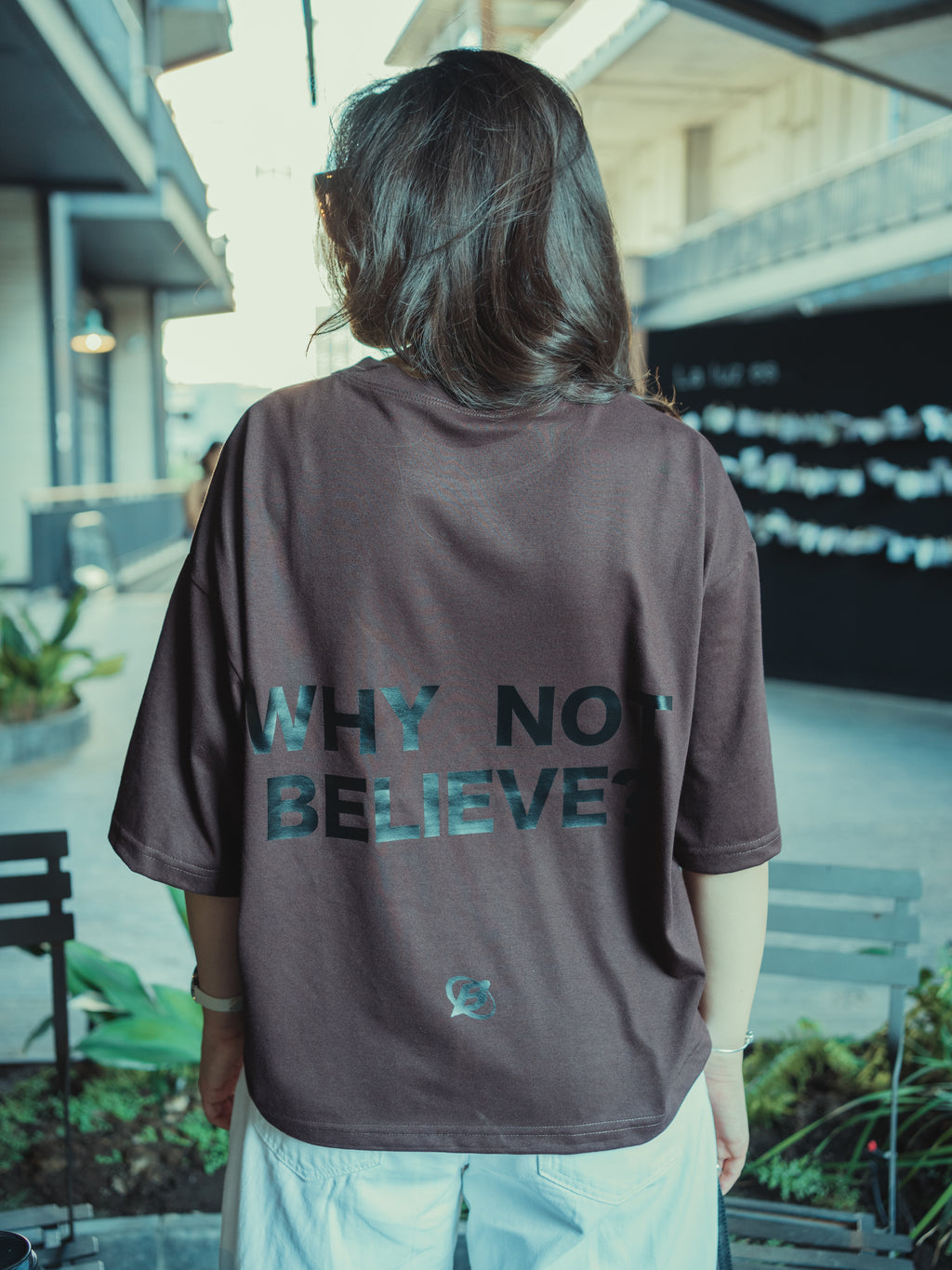 Boxy fit - Why not believe? - Café Moro